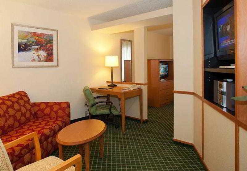 Fairfield Inn & Suites By Marriott Cleveland Streetsboro Extérieur photo