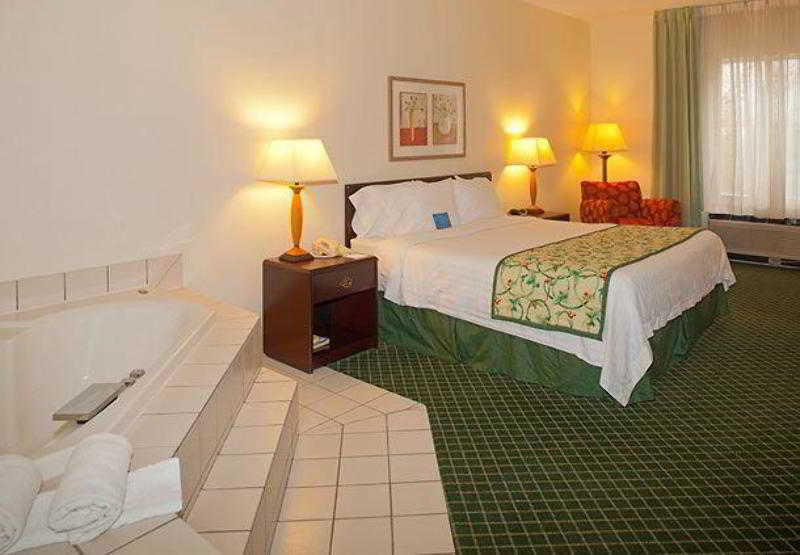 Fairfield Inn & Suites By Marriott Cleveland Streetsboro Extérieur photo